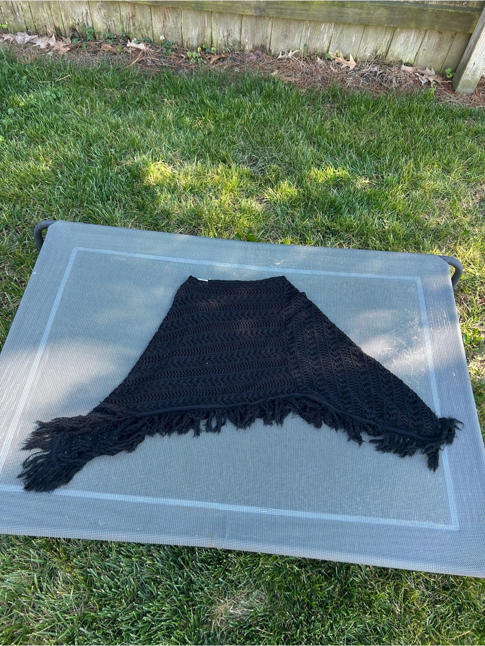 Y2k black crochet poncho by sweet lily - one size cottage whimsy fairy summer - Picture 2 of 7